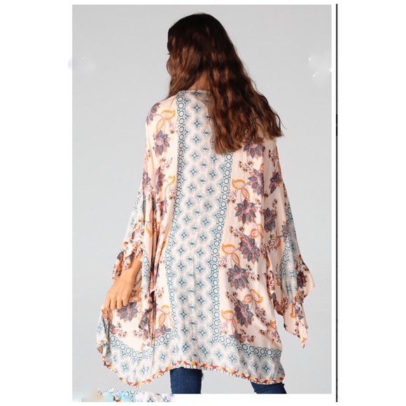 Boho Ivory Print Kimono Ruffle Sleeves - Picture 4 of 8